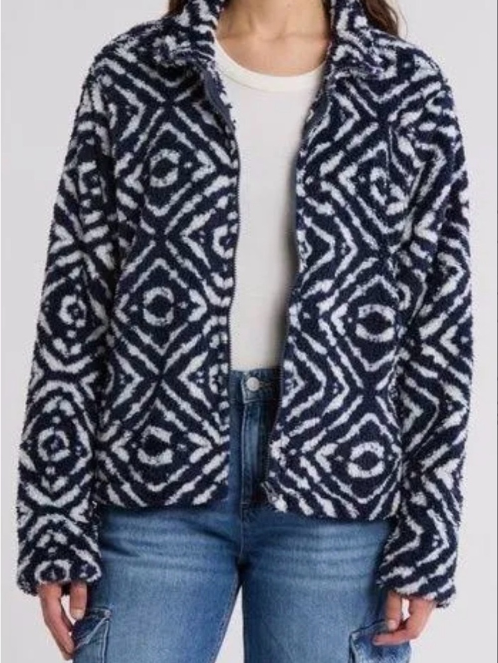 NWT Lucky Brand Navy and White Geometric Fleece Jacket